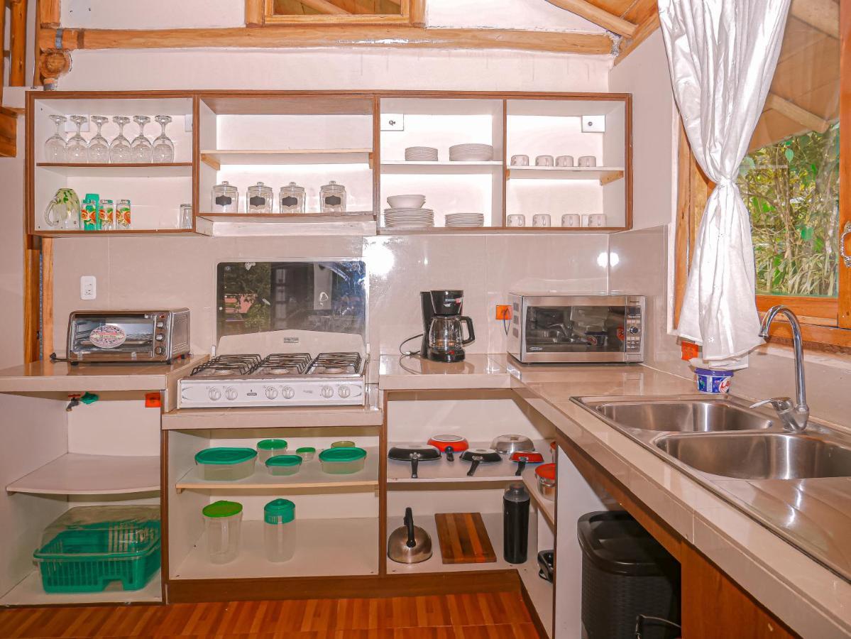 La Casa En El Aire Mindo, 4 *