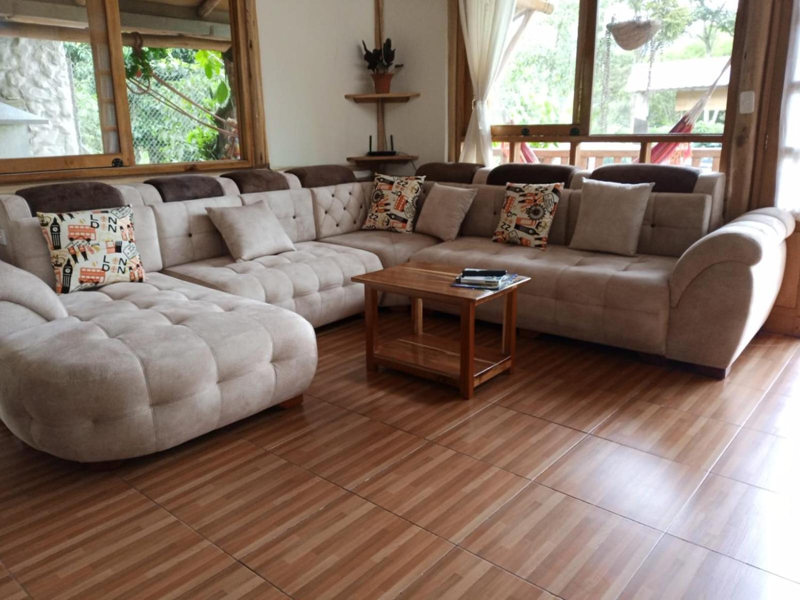 La Casa En El Aire Mindo, 4 Holiday home *